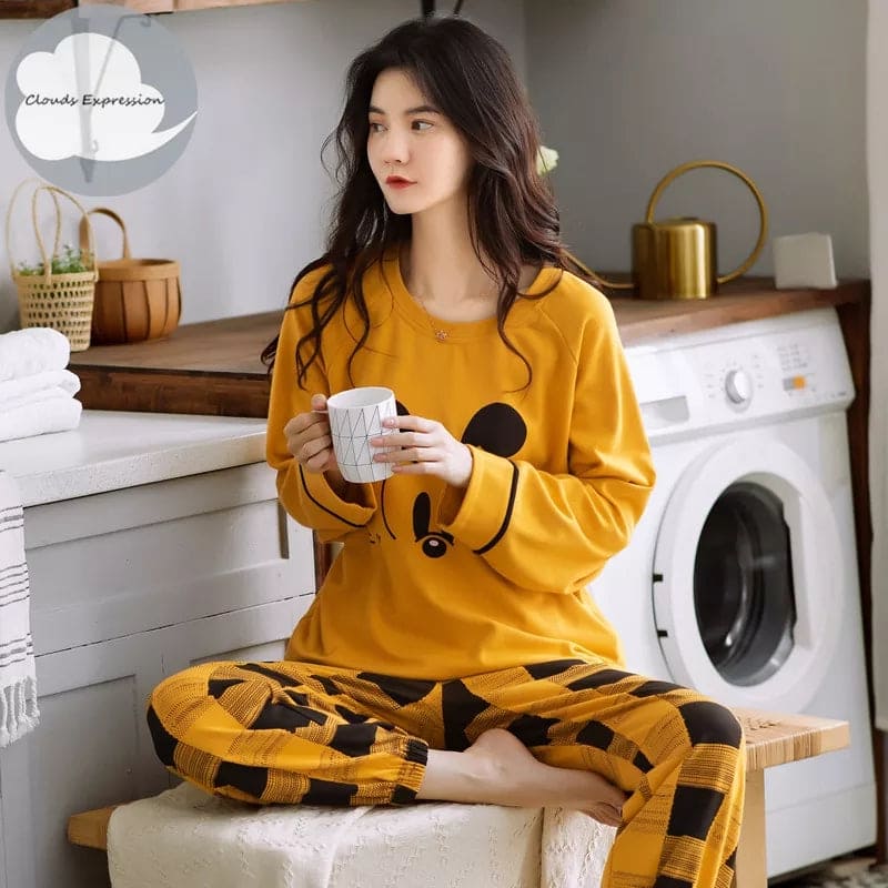 Pluto Print Women's Nightsuit Pluto Print Women's Nightsuit